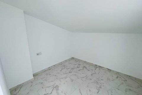 Kaupunkipientalo myytävänä Los Balcones, Alicante, Espanja, 3 makuuhuonetta, 78 m2 No. 143659 - kuva 18