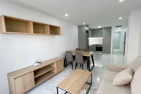 Apartment à vendre à Torrevieja, Alicante, Espagne, 2 chambres, 75 m2 No. 143660 - photo 5