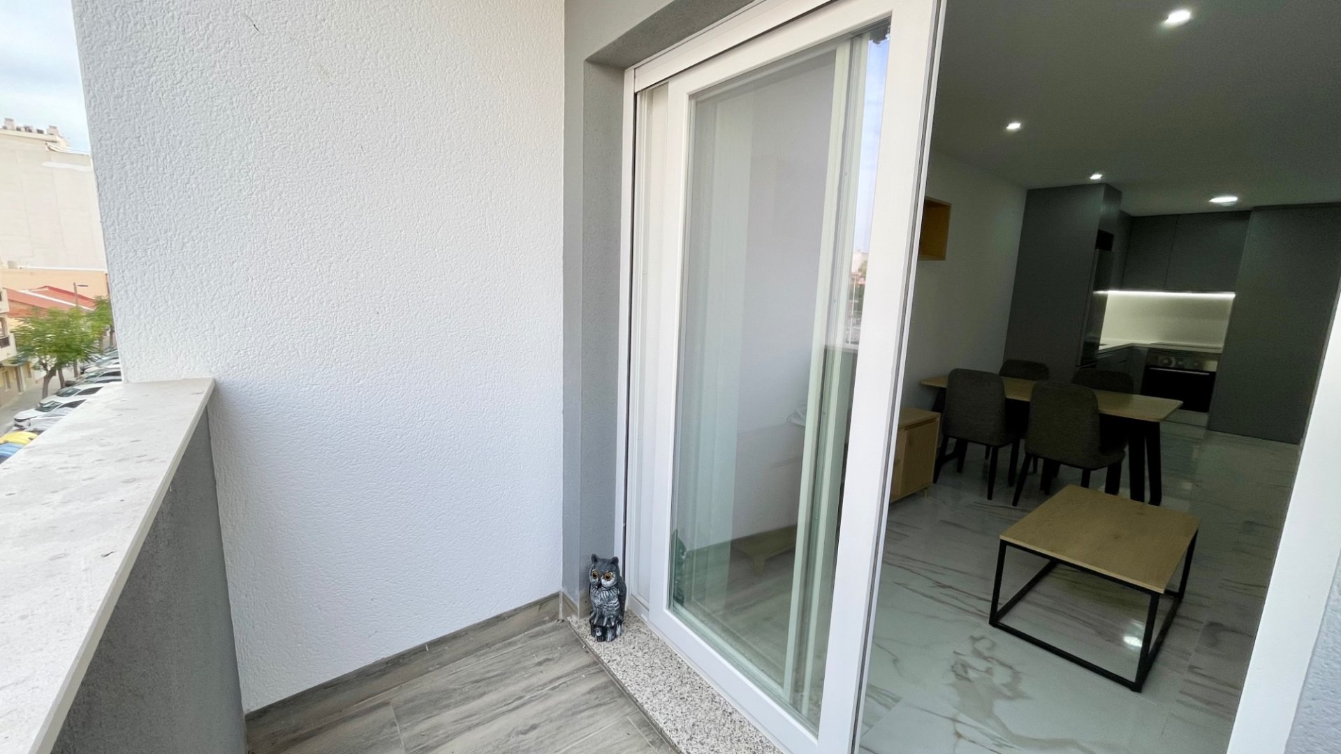 Apartment in Torrevieja, Alicante, Spain 2 bedrooms, 75 sq.m. No. 143660