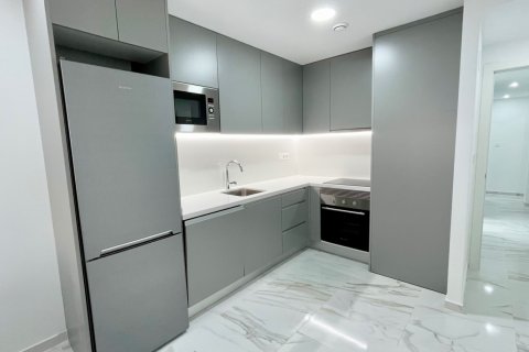 Apartment à vendre à Torrevieja, Alicante, Espagne, 2 chambres, 75 m2 No. 143660 - photo 7