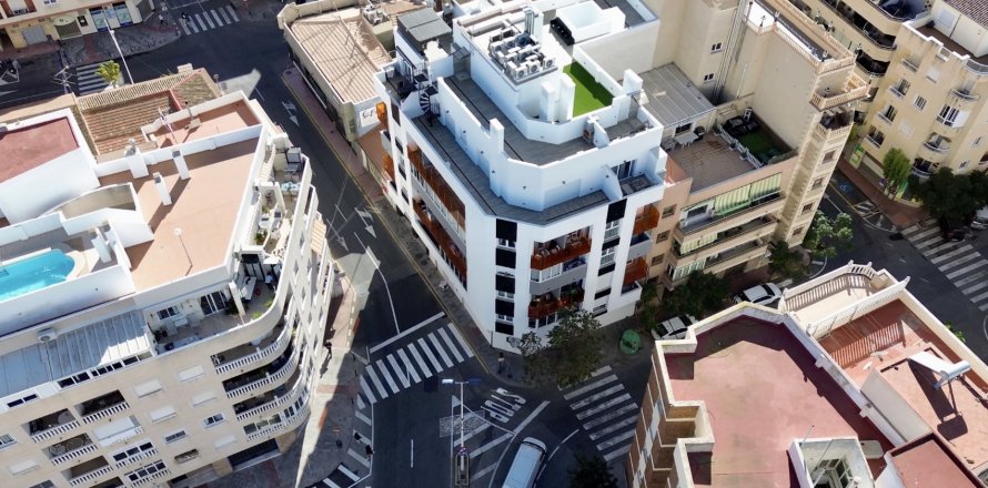 Dzīvoklis Torrevieja, Alicante, Spānijā 2 istabas, 75 m2 Nr. 143661