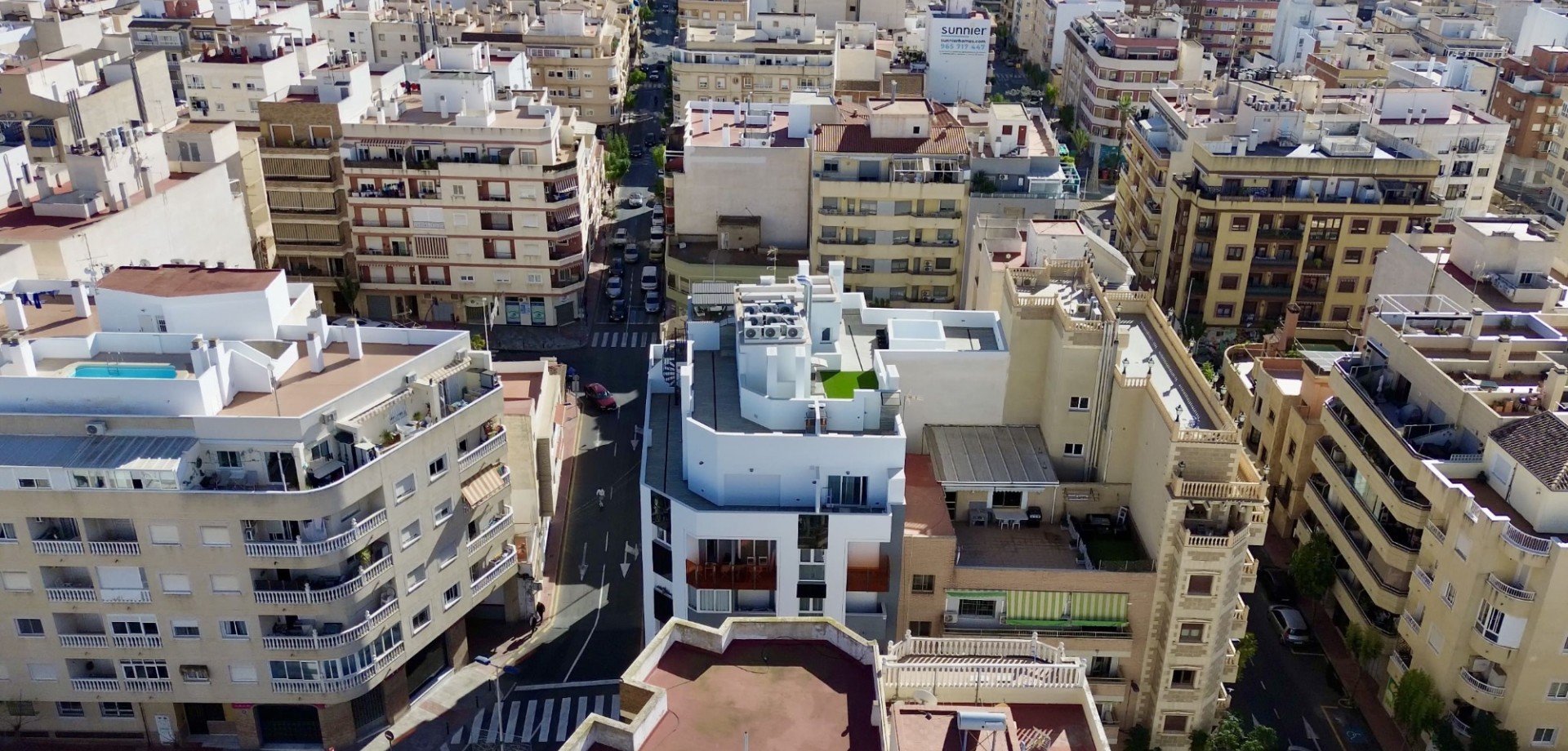 Apartment in Torrevieja, Alicante, Spain 2 bedrooms, 75 sq.m. No. 143661