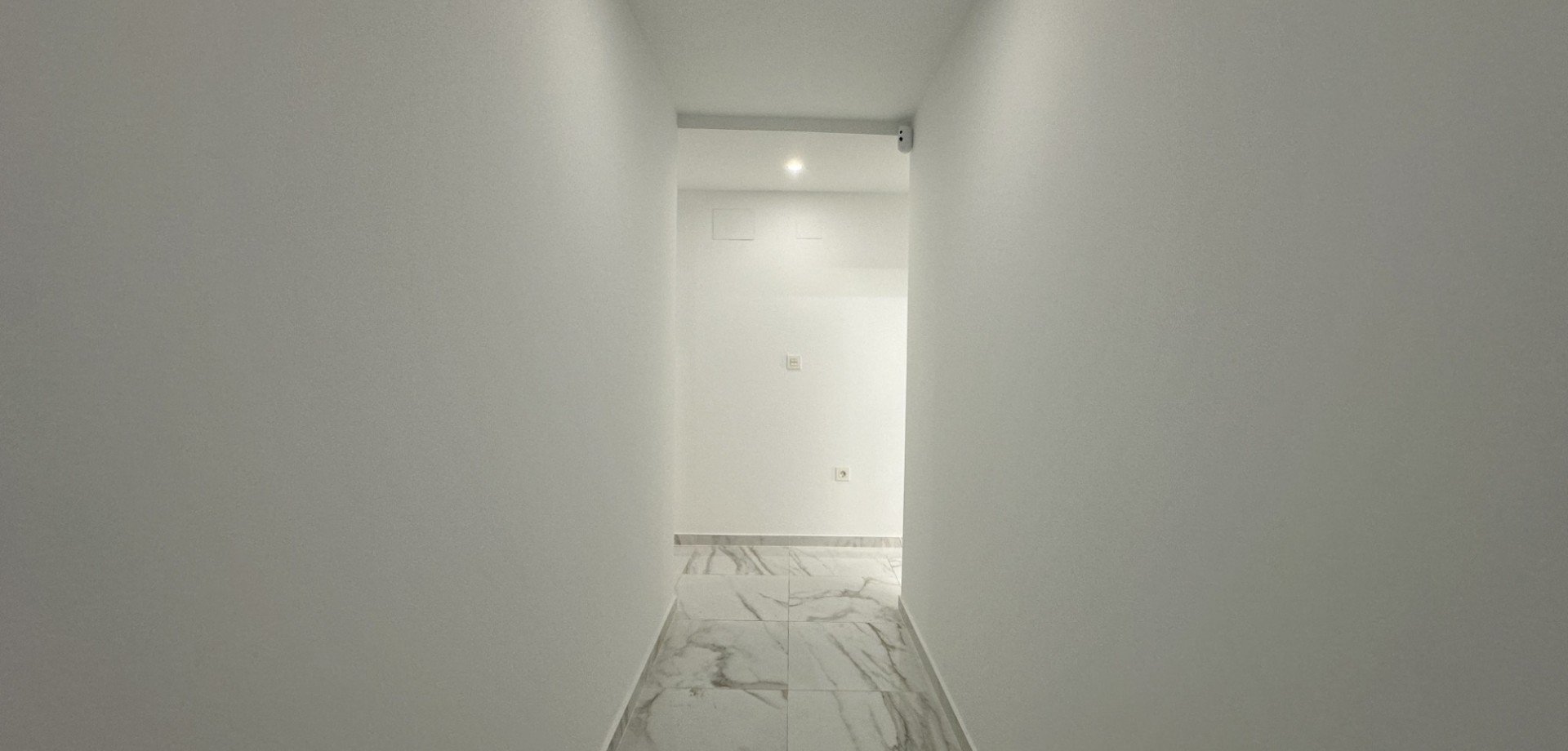Apartment in Torrevieja, Alicante, Spain 2 bedrooms, 75 sq.m. No. 143661