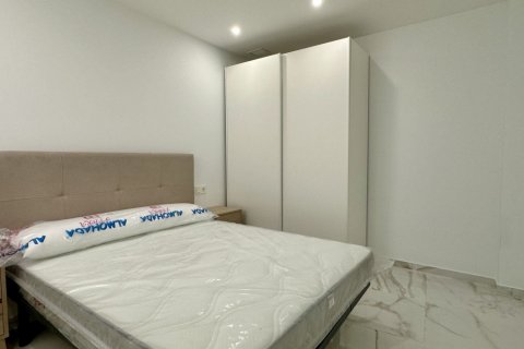 Dzīvoklis pārdošanā Torrevieja, Alicante, Spānijā 2 istabas, 75 m2 Nr. 143661 - attēls 13