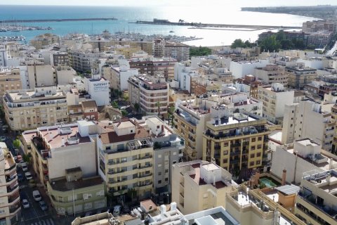Dzīvoklis pārdošanā Torrevieja, Alicante, Spānijā 2 istabas, 75 m2 Nr. 143661 - attēls 19