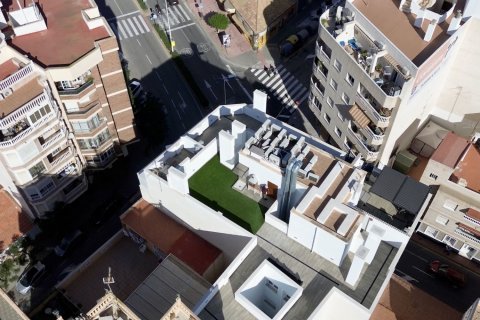 Dzīvoklis pārdošanā Torrevieja, Alicante, Spānijā 2 istabas, 75 m2 Nr. 143661 - attēls 24