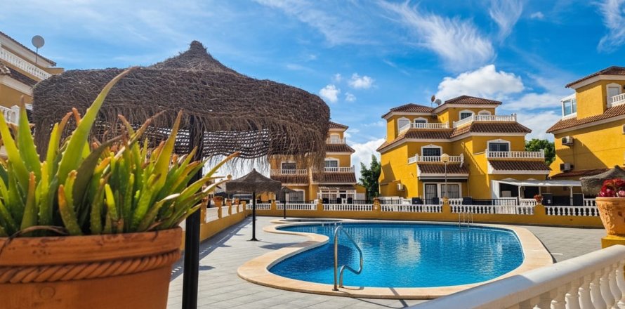 Townhouse in Alicante, Spanien 3 Schlafzimmer, 167 m2 Nr. 143663