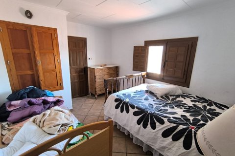 Villa for sale in Novelda, Alicante, Spain 8 bedrooms, 414 sq.m. No. 143664 - photo 17