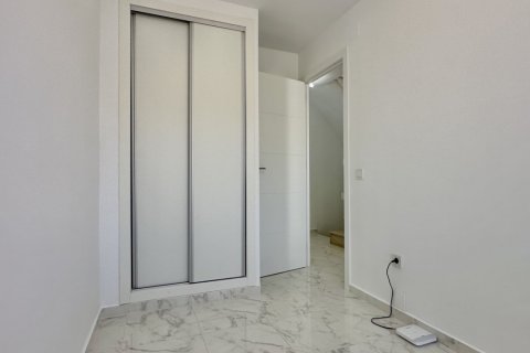 Townhouse zum Verkauf in Torrevieja, Alicante, Spanien 3 Schlafzimmer, 68 m2 Nr. 143662 - Foto 18