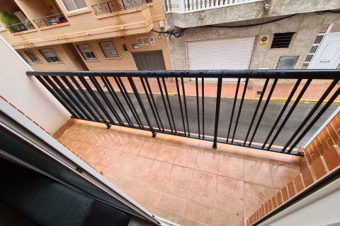 Продажа квартиры в Гуардамар-дель-Сегура, Аликанте, Испания 2 спальни, 70м2 №183604 - фото 10