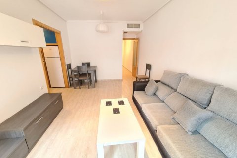 Продажа квартиры в Гуардамар-дель-Сегура, Аликанте, Испания 2 спальни, 70м2 №183604 - фото 3