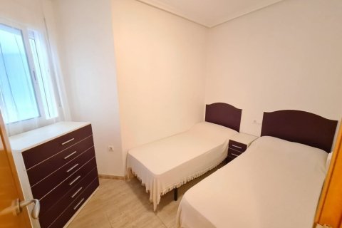 Продажа квартиры в Гуардамар-дель-Сегура, Аликанте, Испания 2 спальни, 70м2 №183604 - фото 5
