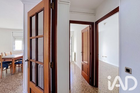 Takvåning till salu i Vilanova i la Geltru, Barcelona, Spanien 4 sovrum, 99 kvm. Nr. 196547 - foto 23