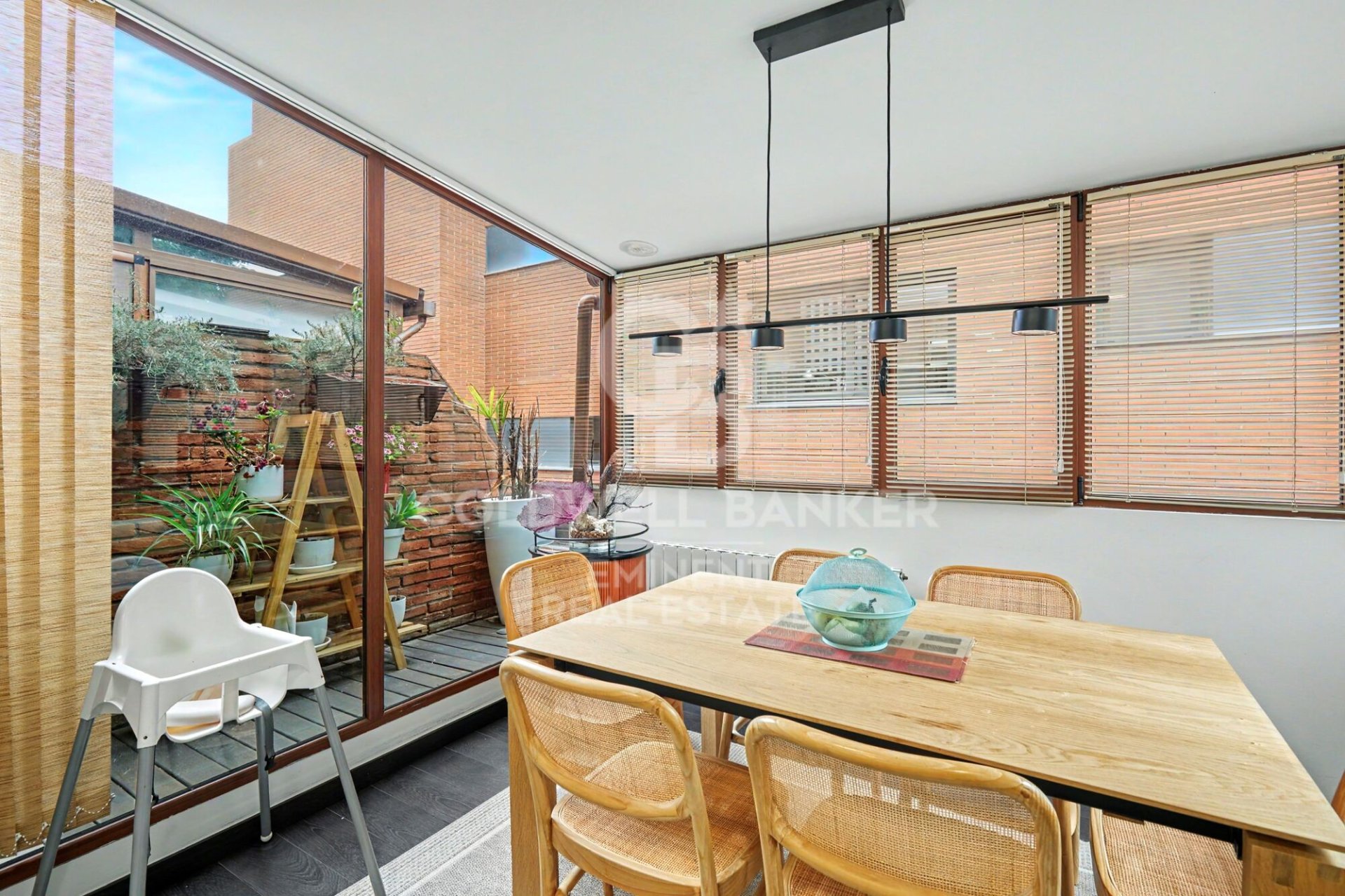 Huoneisto Esplugues de Llobregat, Barcelona, Espanja No. 178501