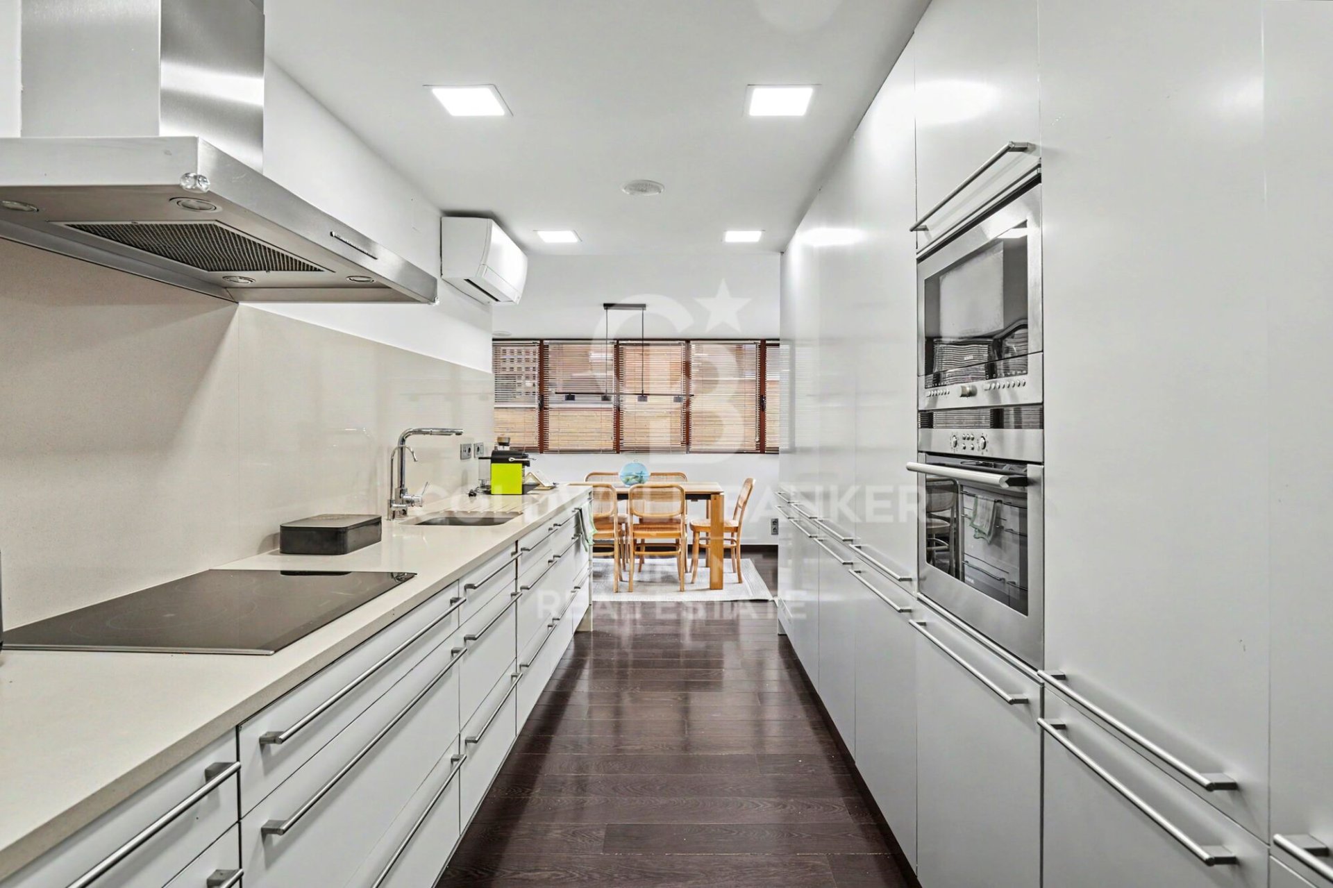 Huoneisto Esplugues de Llobregat, Barcelona, Espanja No. 178501