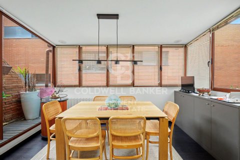Apartment à vendre à Esplugues de Llobregat, Barcelona, EspagneNo. 178501 - photo 8