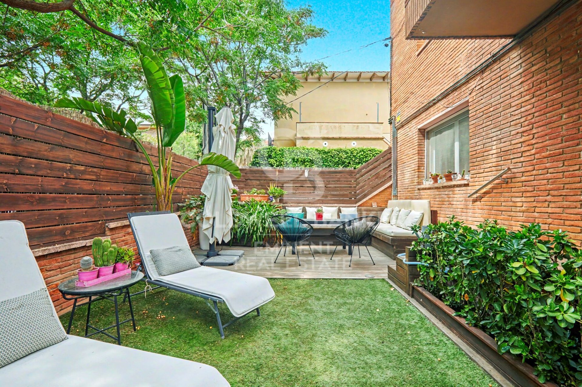 Huoneisto Esplugues de Llobregat, Barcelona, Espanja No. 178501