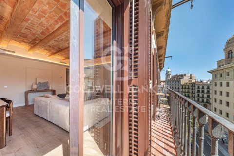 Apartment à vendre à Barcelona, Espagne, 3 chambres, 138 m2 No. 178497 - photo 7