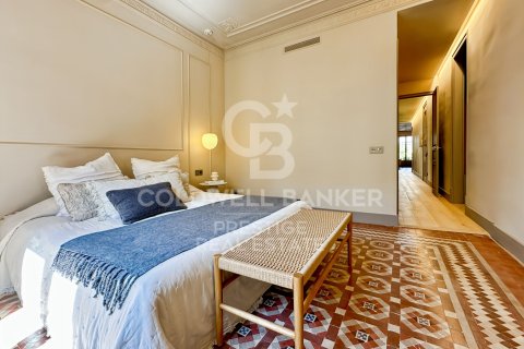 Apartment à vendre à Barcelona, Espagne, 2 chambres, 109 m2 No. 178496 - photo 16