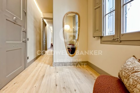 Apartment à vendre à Barcelona, Espagne, 2 chambres, 109 m2 No. 178496 - photo 30