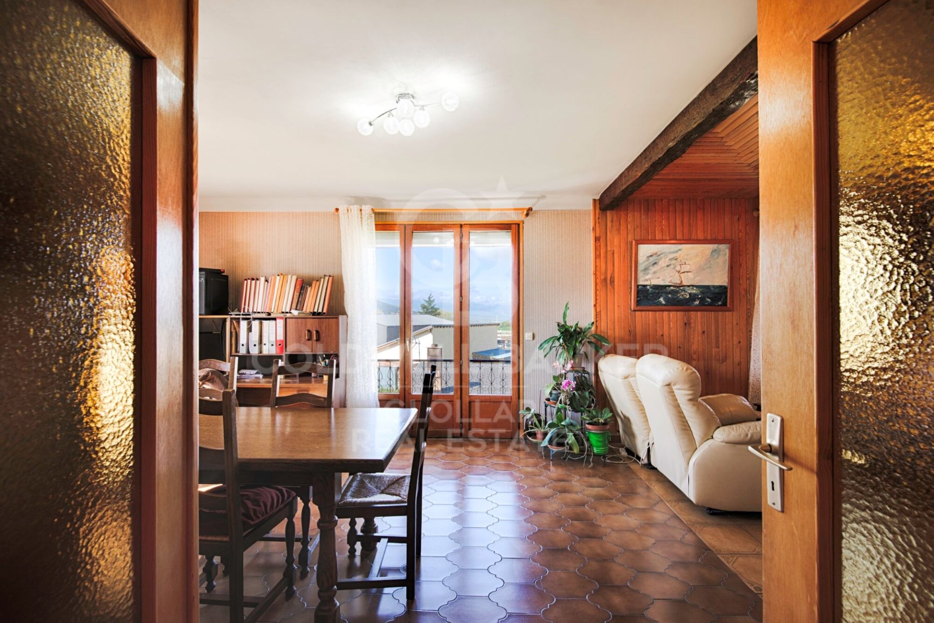 House en Espagne 6 chambres, 370 m2 No. 178500