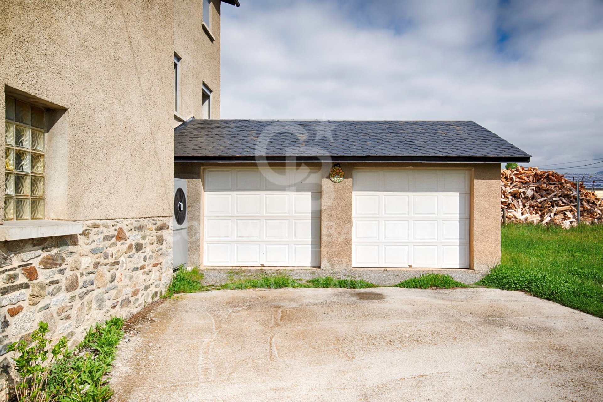 House en Espagne 6 chambres, 370 m2 No. 178500