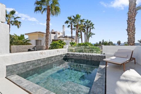 Dom w Estepona, Malaga, Hiszpania 4 sypialnie, 293 mkw. nr 159263