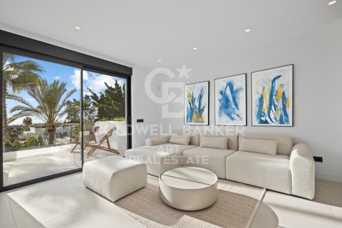 Hus till salu i Estepona, Malaga, Spanien 4 sovrum, 269 kvm. Nr. 159268 - foto 20