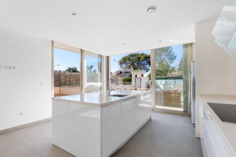 Villa zum Verkauf in Alicante, Spanien 6 Schlafzimmer, 197 m2 Nr. 145300 - Foto 8