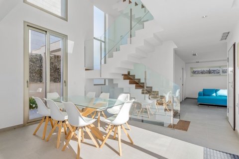 Villa zum Verkauf in Alicante, Spanien 6 Schlafzimmer, 197 m2 Nr. 145300 - Foto 4