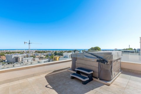 Villa zum Verkauf in Alicante, Spanien 6 Schlafzimmer, 197 m2 Nr. 145300 - Foto 2