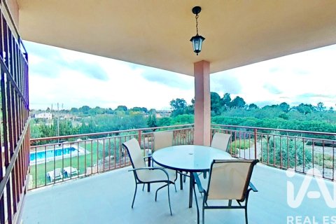 Dom w Valls, Tarragona, Hiszpania 3 sypialnie, 437 mkw. nr 152766 – zdjęcie 21