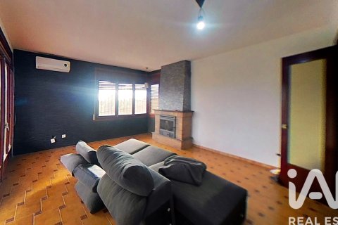 Dom w Valls, Tarragona, Hiszpania 3 sypialnie, 437 mkw. nr 152766 – zdjęcie 11