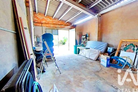 Dom w Valls, Tarragona, Hiszpania 3 sypialnie, 437 mkw. nr 152766 – zdjęcie 27