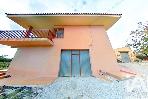 Dom w Valls, Tarragona, Hiszpania 3 sypialnie, 437 mkw. nr 152766 – zdjęcie 22