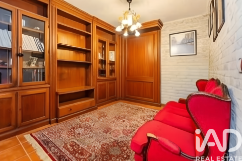 Dom w Villalbilla, Madrid, Hiszpania 7 sypialni, 351 mkw. nr 152768 – zdjęcie 9