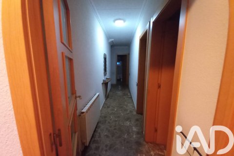 Dom w Terrassa, Barcelona, Hiszpania 8 sypialni, 512 mkw. nr 152770 – zdjęcie 7