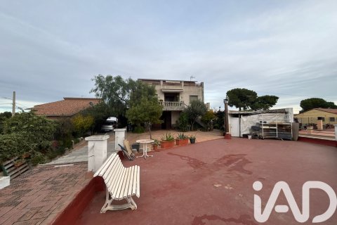 Dom w Terrassa, Barcelona, Hiszpania 8 sypialni, 512 mkw. nr 152770 – zdjęcie 30