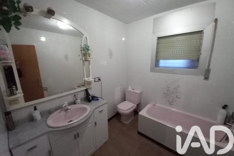 Dom w Terrassa, Barcelona, Hiszpania 8 sypialni, 512 mkw. nr 152770 – zdjęcie 17