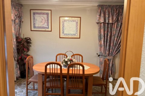 Dom w Terrassa, Barcelona, Hiszpania 8 sypialni, 512 mkw. nr 152770 – zdjęcie 5