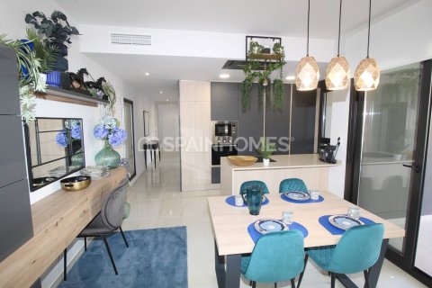 Apartament w Orihuela, Alicante, Hiszpania 3 sypialnie, 94 mkw. nr 161478 – zdjęcie 12