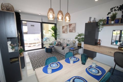 Apartament w Orihuela, Alicante, Hiszpania 3 sypialnie, 94 mkw. nr 161478 – zdjęcie 11
