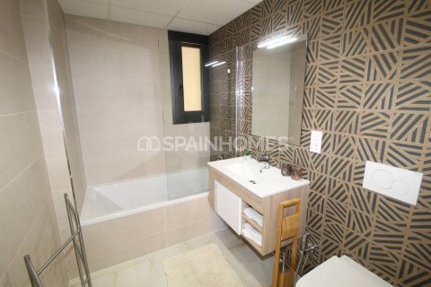 Apartament w Orihuela, Alicante, Hiszpania 3 sypialnie, 94 mkw. nr 161478 – zdjęcie 21