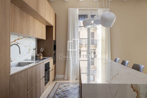 Lägenhet för uthyrning i Barcelona, Spanien 3 sovrum, 250 kvm. Nr. 161476 - foto 10