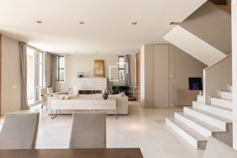 Villa for rent in Gava, Barcelona, Spain 6 bedrooms, 800 sq.m. No. 161477 - photo 9