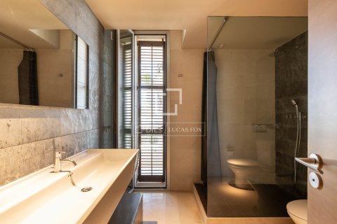 Villa for rent in Gava, Barcelona, Spain 6 bedrooms, 800 sq.m. No. 161477 - photo 14