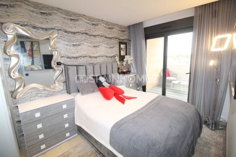 Penthouse w Orihuela, Alicante, Hiszpania 3 sypialnie, 87 mkw. nr 161479 – zdjęcie 19