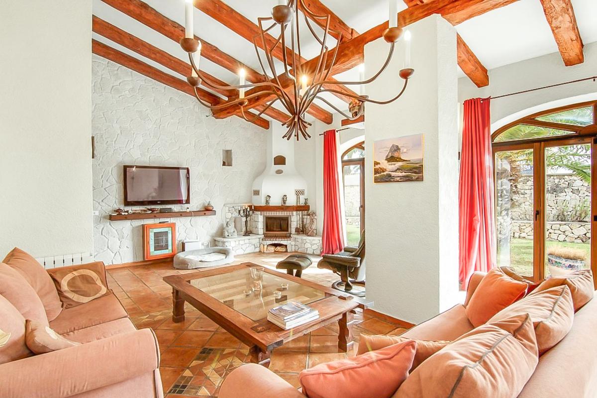Villa a Benissa, Alicante, Spagna 7 camere da letto, 465 mq. N° 80780