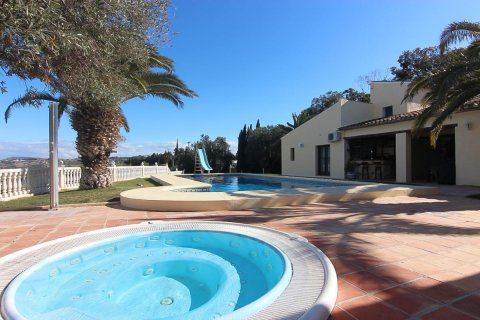 Villa in vendita Benissa, Alicante, Spagna 7 camere da letto, 465 mq. N° 80780 - foto 1