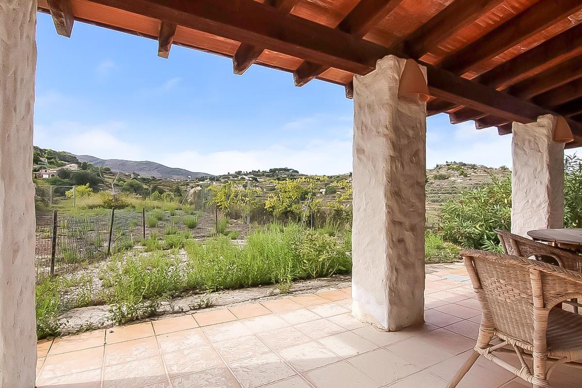 Villa a Benissa, Alicante, Spagna 7 camere da letto, 465 mq. N° 80780